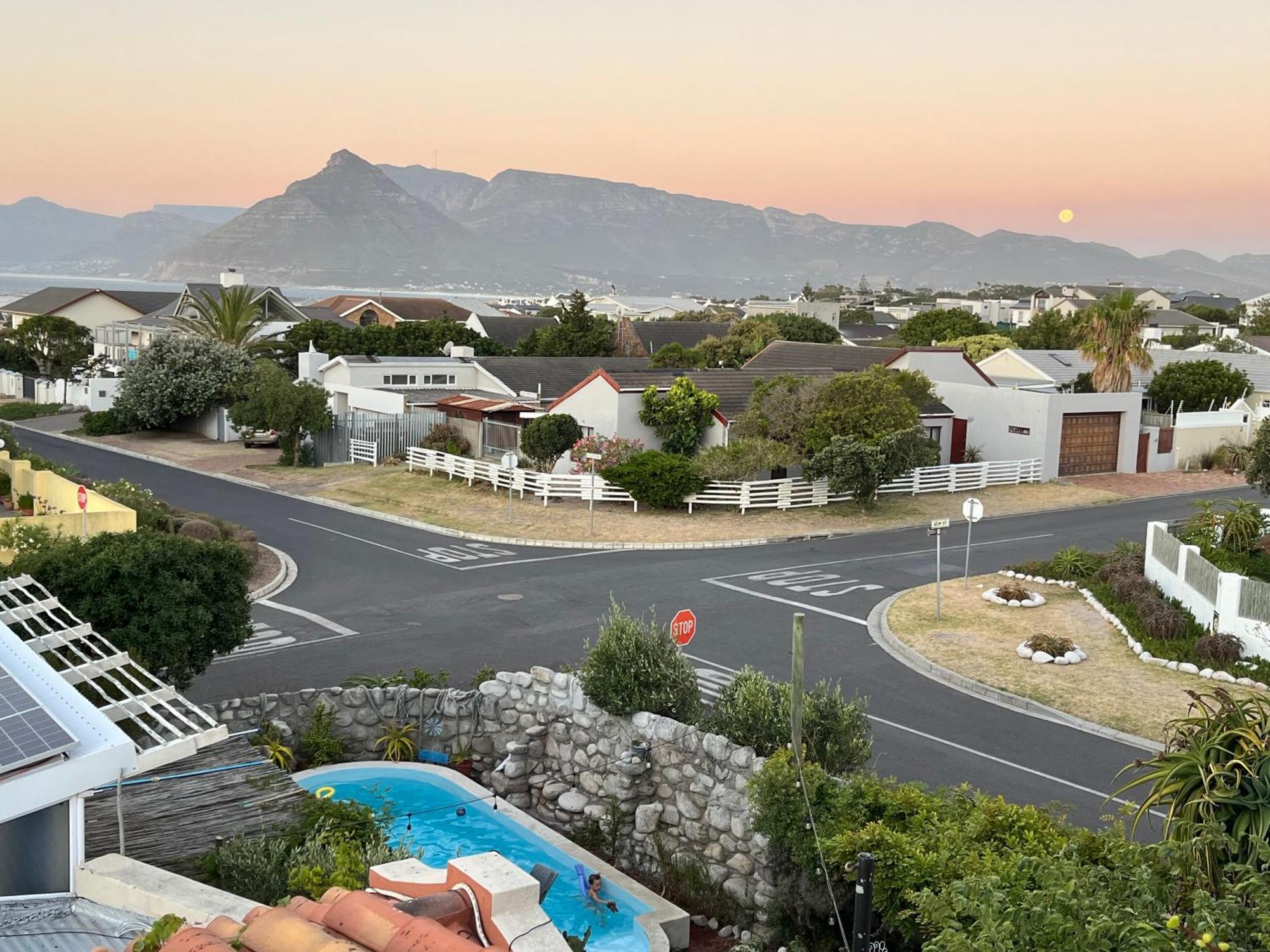 Storyhouse In Kommetjie Exteriér fotografie